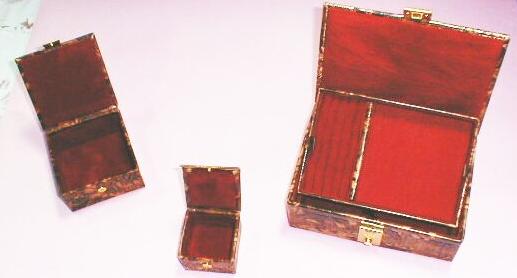 ltht007b.JPG (3771 bytes)